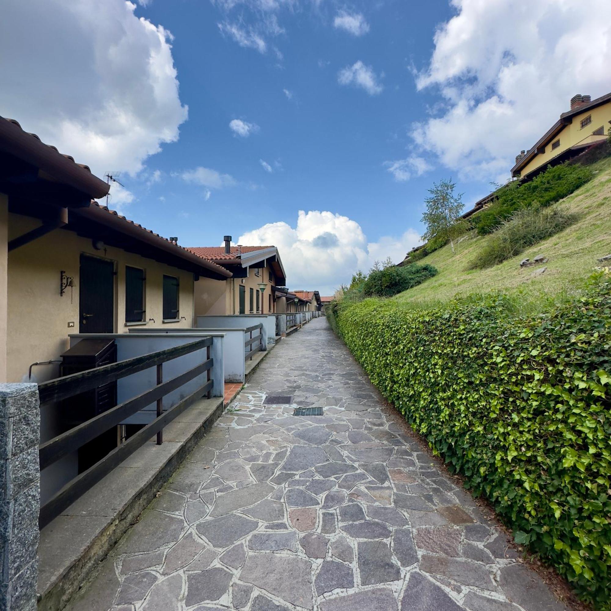 Adrara San RoccoPanorama 1200, In The Heart Of The San Fermo Hillsアパートメント エクステリア 写真
